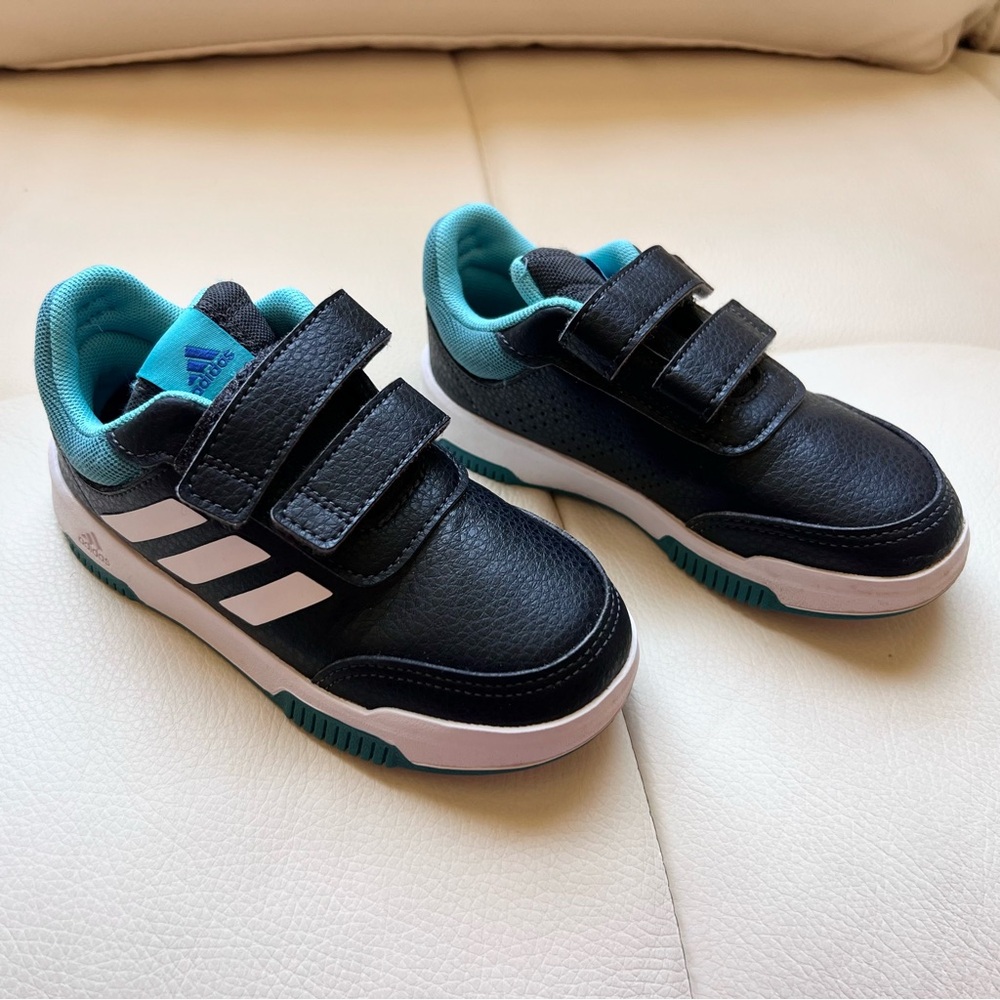 Adidas Tensaur Hook and Loop Boys Sneakers Size 9.5